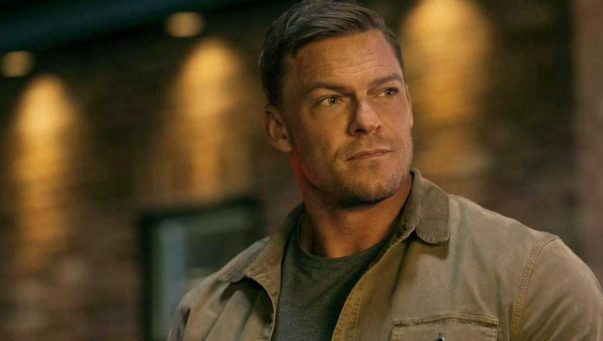 The Five Spot: Karaoke, Jumbotrons, And Reacher Clobbering A Guy